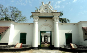 Patishar Rabindra Kachari Bari, Naogaon